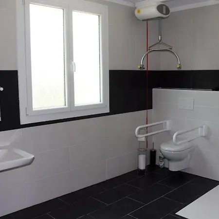 Maison Pmr Hoddice Feriehus *